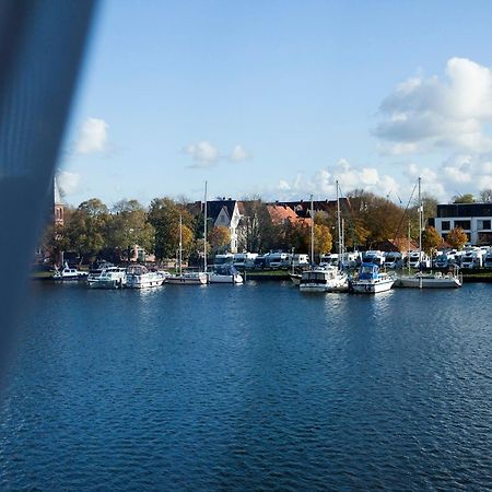Hotel Am Delft Emden Dış mekan fotoğraf